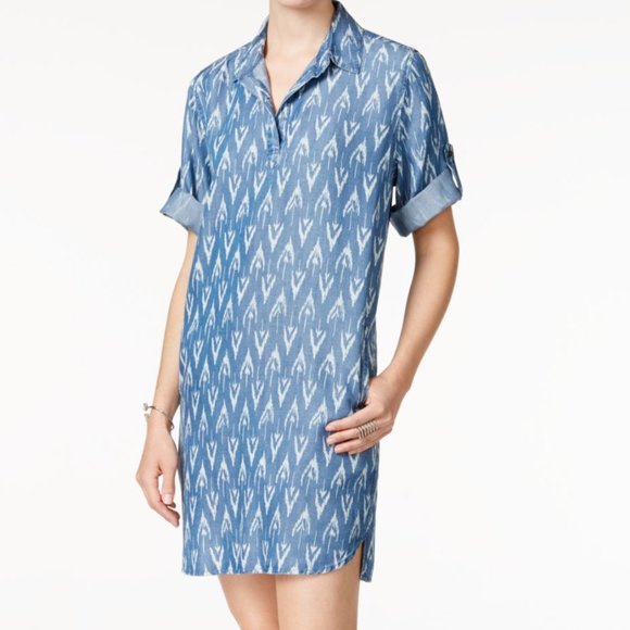 Velvet Heart Dresses & Skirts - Velvet Heart denim printed loose collared dress